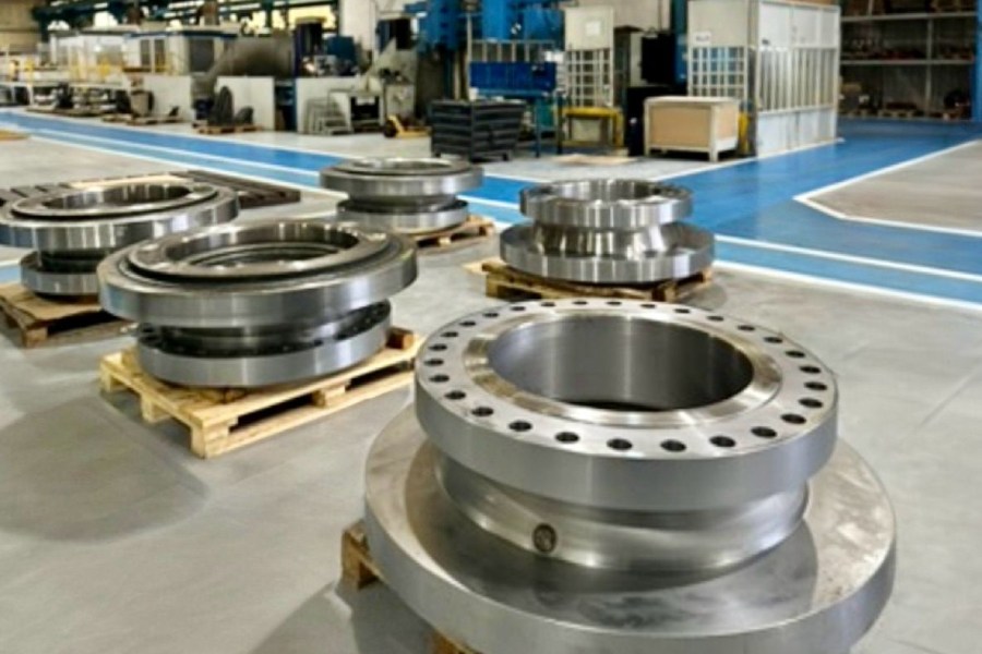 Machined Class 600 RF 30" 24" Trunnion-mounted Industrial Ball Valve Adapters with Solder Refill at the Asimer Group facility for an Oil & Gas project