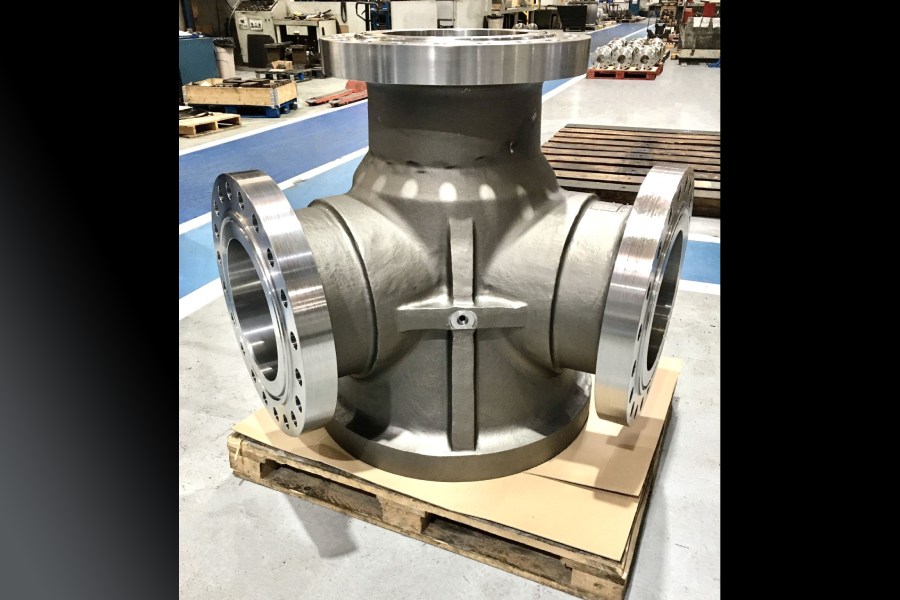 ASTM A217 C12A (9Cr–1Mo) switch plug body for CL900 service on hot refining lines.