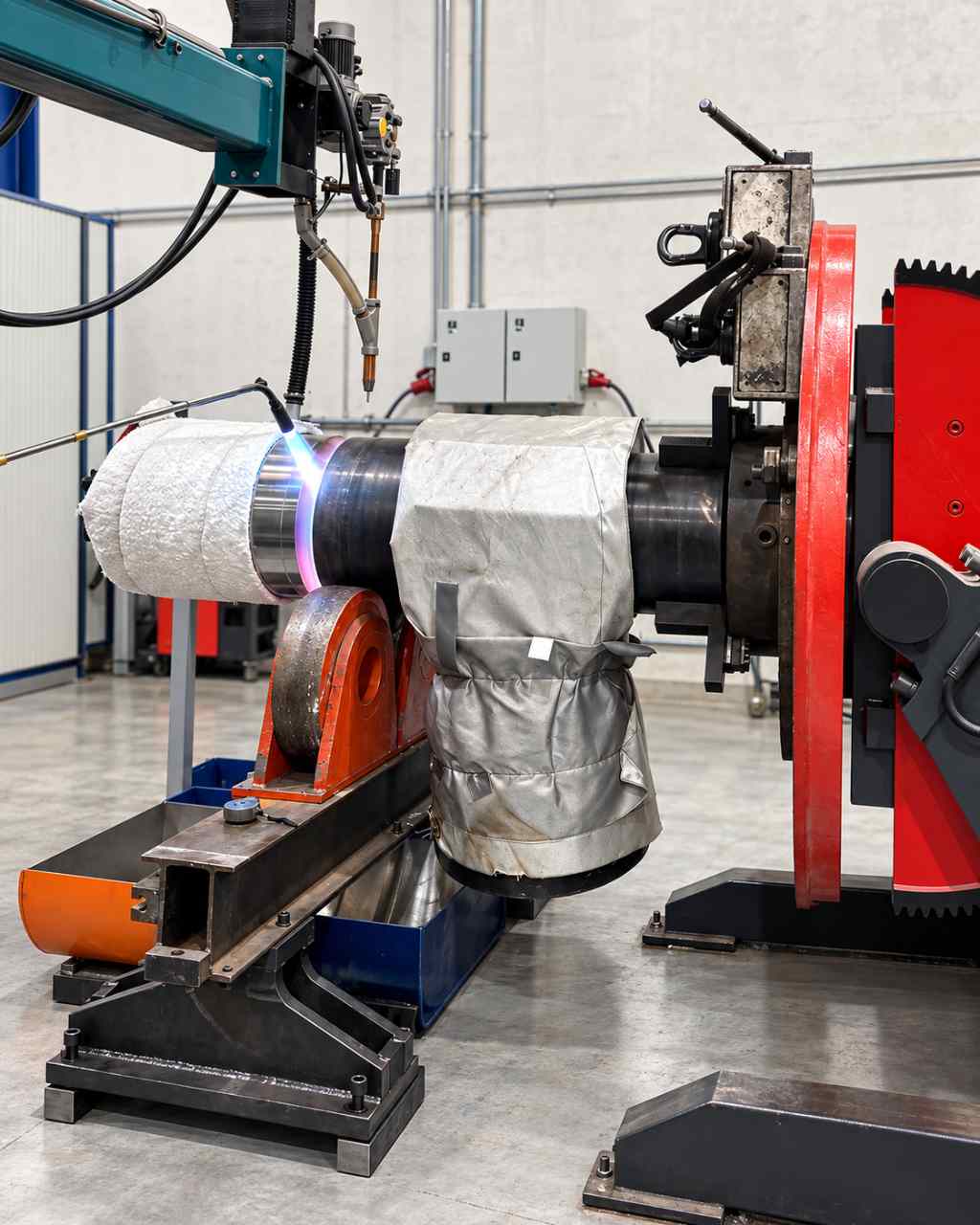 Proceso de soldadura por arco sumergido SAW en componente crítico industrial de ASIMER GROUP